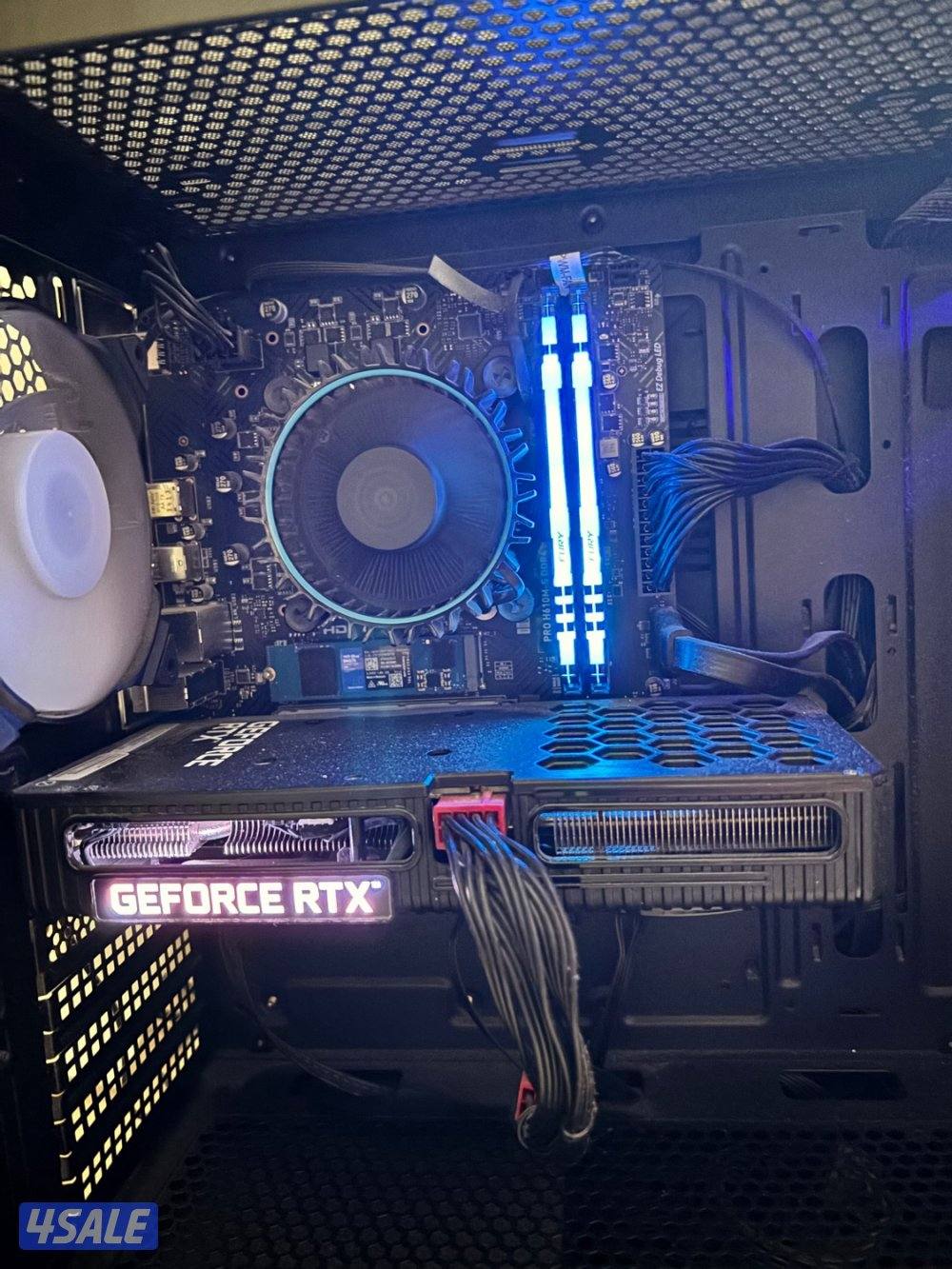 للبيع بيسي قوي rtx3060 12gb&i513400f مع شاشة 165hz1