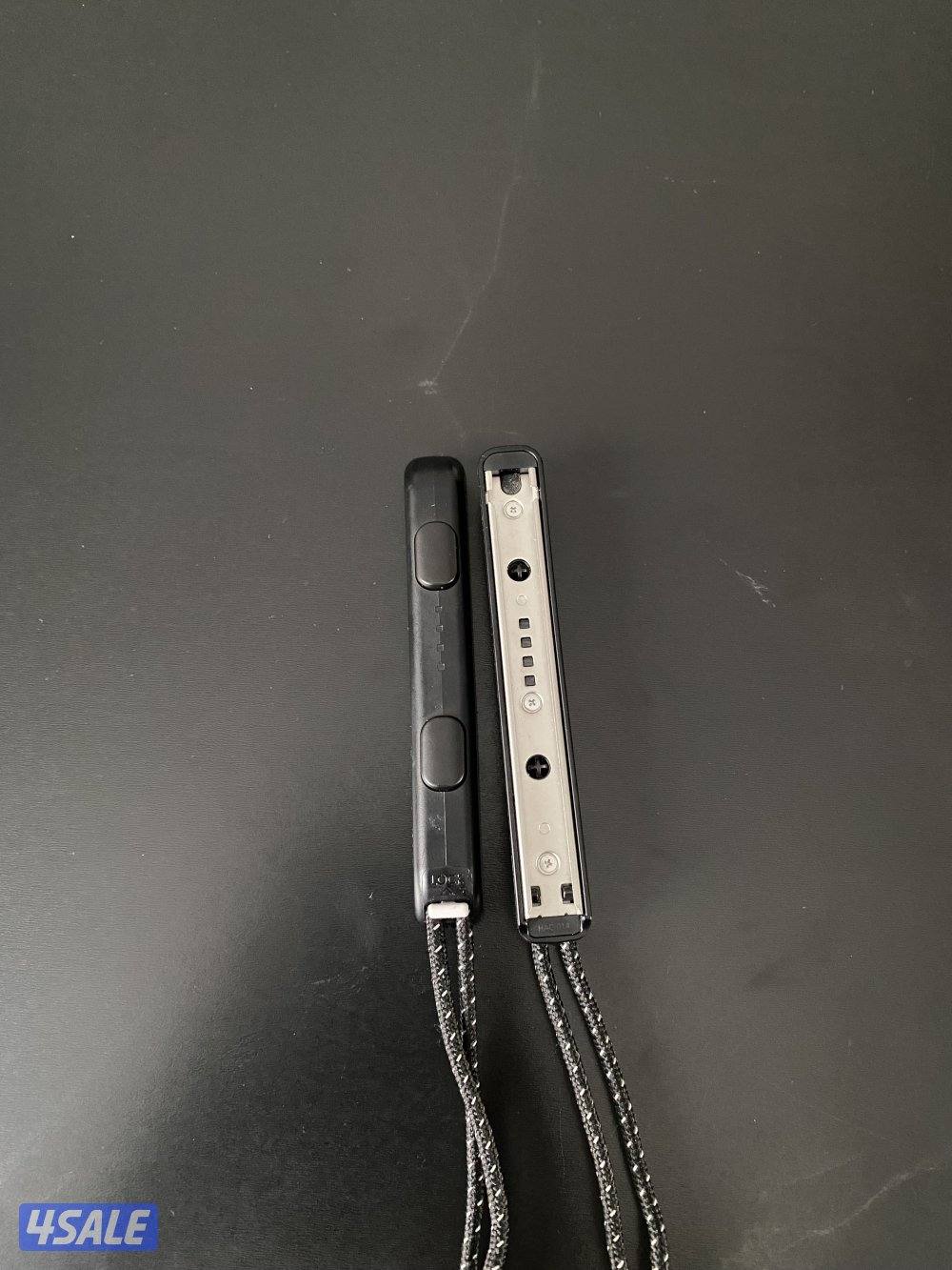 Nintendo Switch OLED Neon + 4 Games + Case – Excellent Condition4