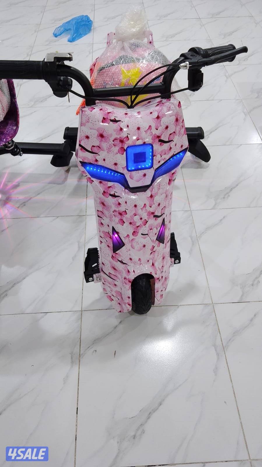 سكوتر  كبير وميني14