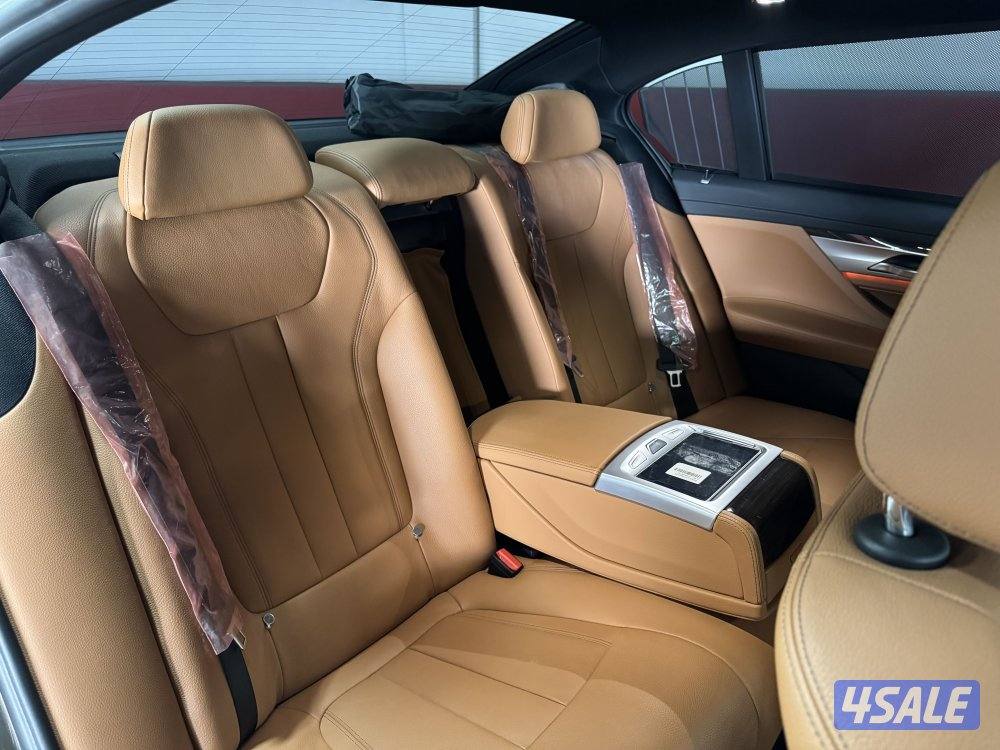 للبيع BMW Li 7305