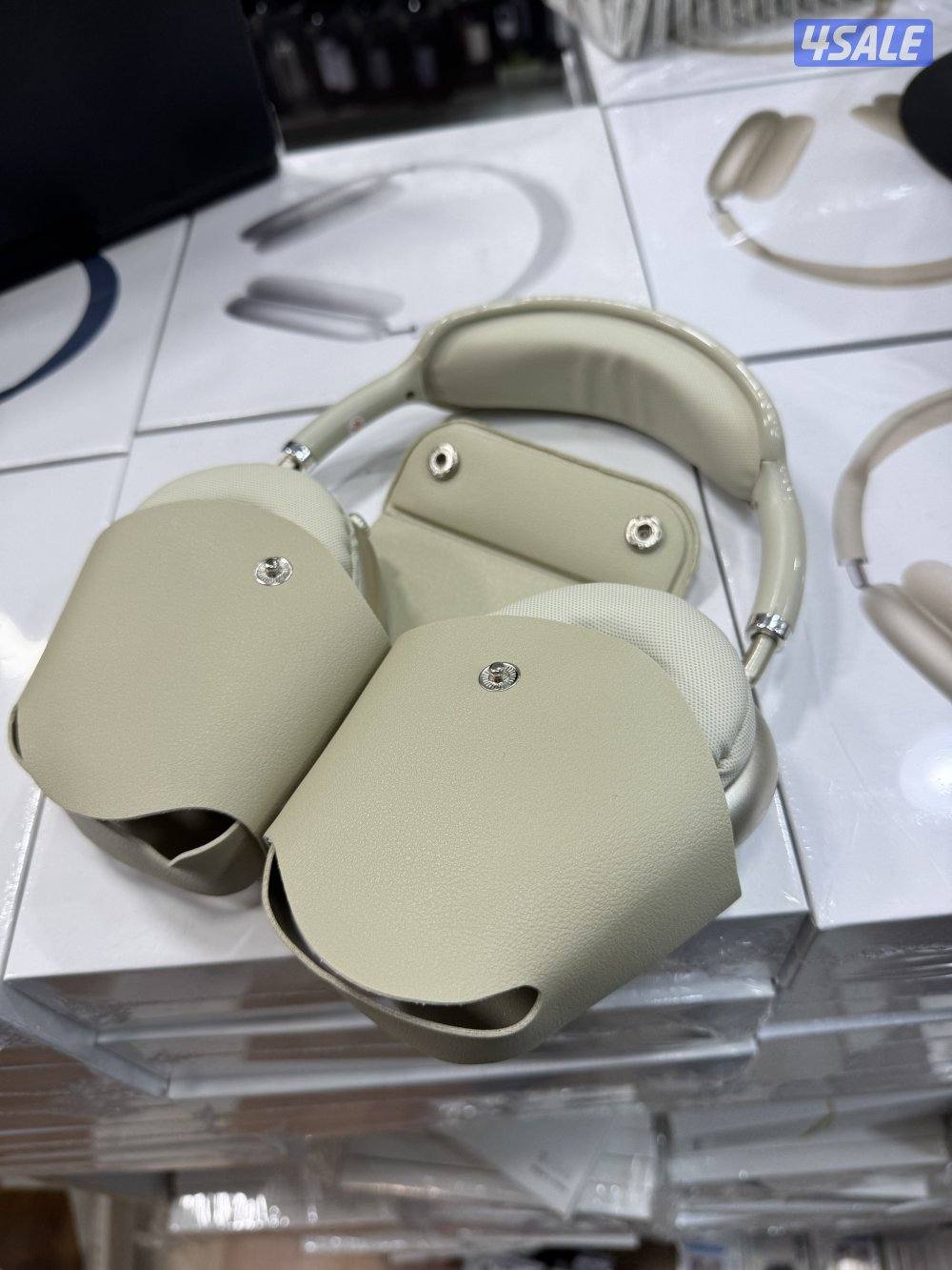 سماعات كوبي ايربودز ماكس + توصيل مجاني + كفاله سنه2