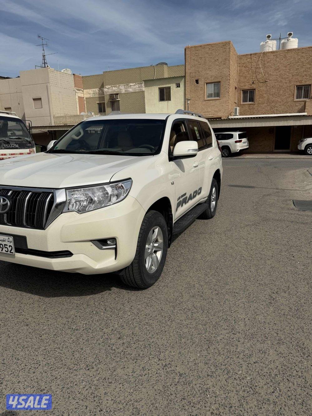 للبيع برادو فل كامل من غير فتحه صبغ الوكاله ب الكامل3