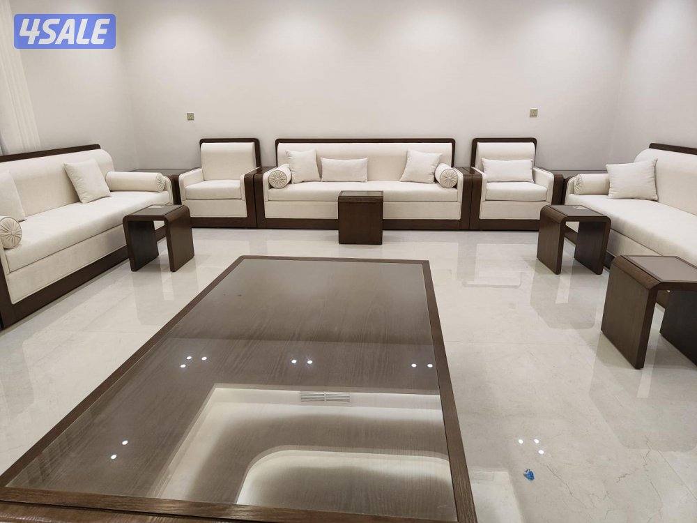 الفروانيه الضجيج مجمع غاليرا باب٢/٥محل قصر روفان ارضى بجوار بو خمسين ل3