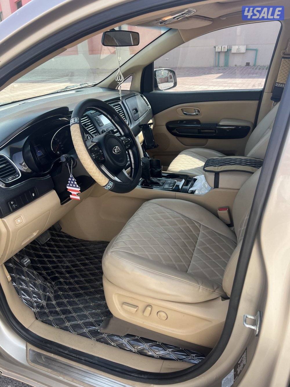 للبيع كيا كرنفال1