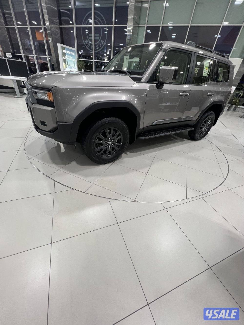 للبيع برادو 2026 اصفار فئة TX k  TURBO V4  برونزي استلام وكالة4