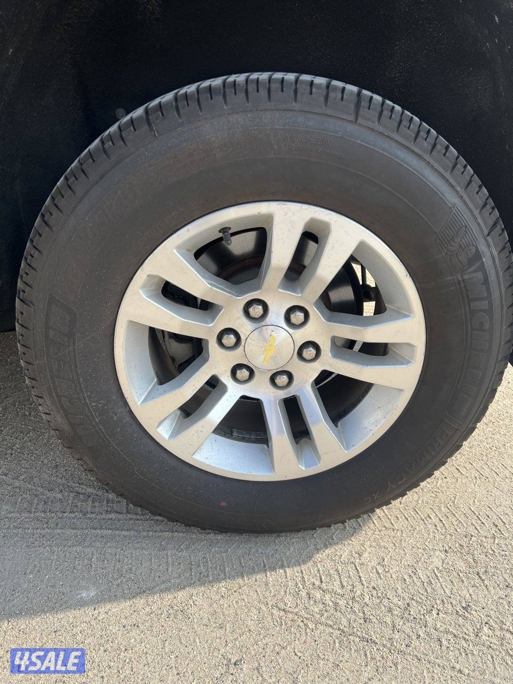 تواير مشلن مقاس 275/56/18 تاريخ 2025  ماشي عليهم 2000 ك2