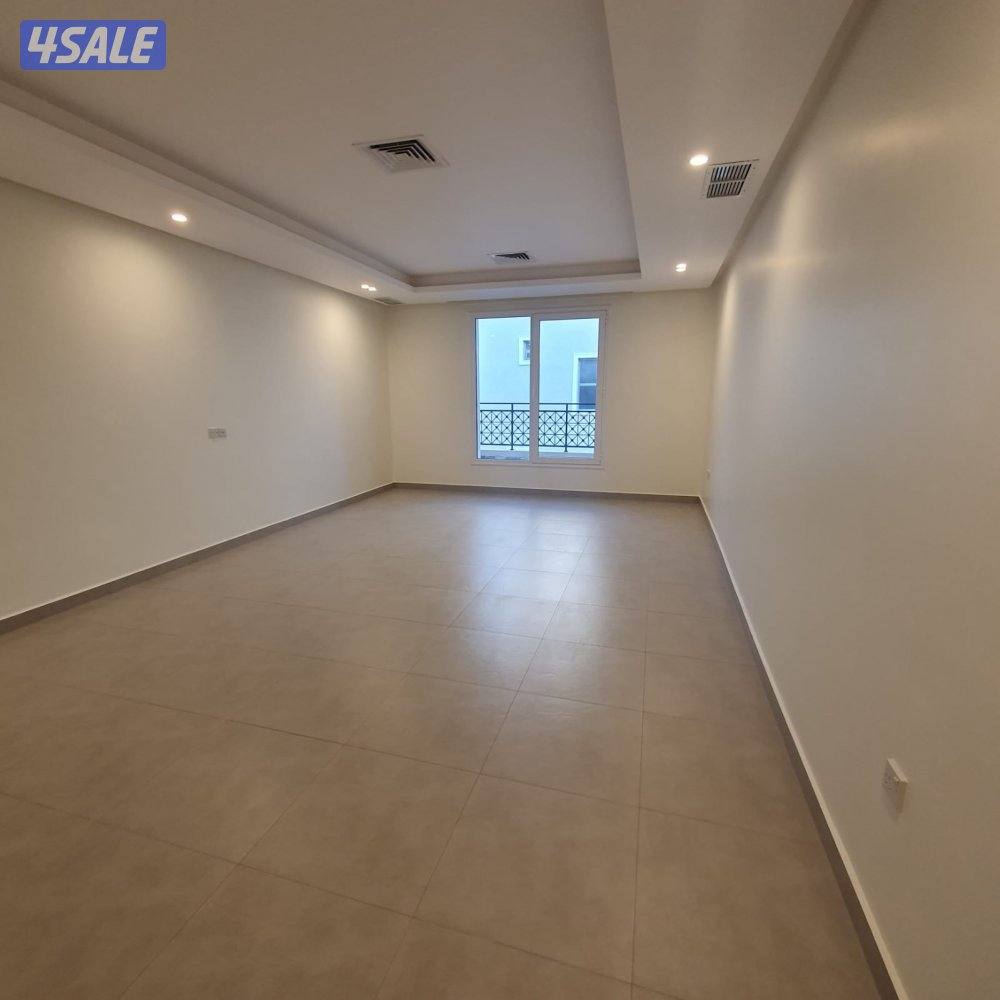 للإيجار بصباح شقتين جديدة ومكاتب تجارية بحولي0