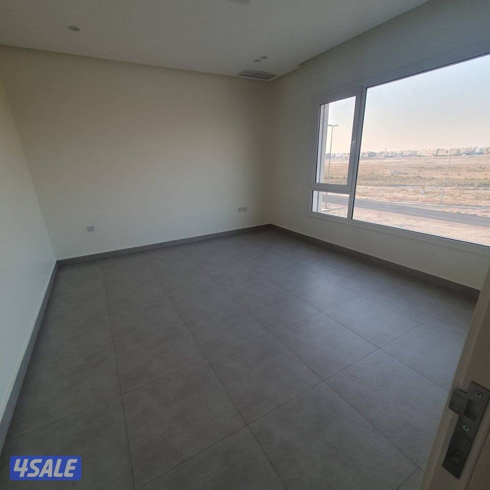 للإيجار بصباح شقتين جديدة ومكاتب تجارية بحولي2