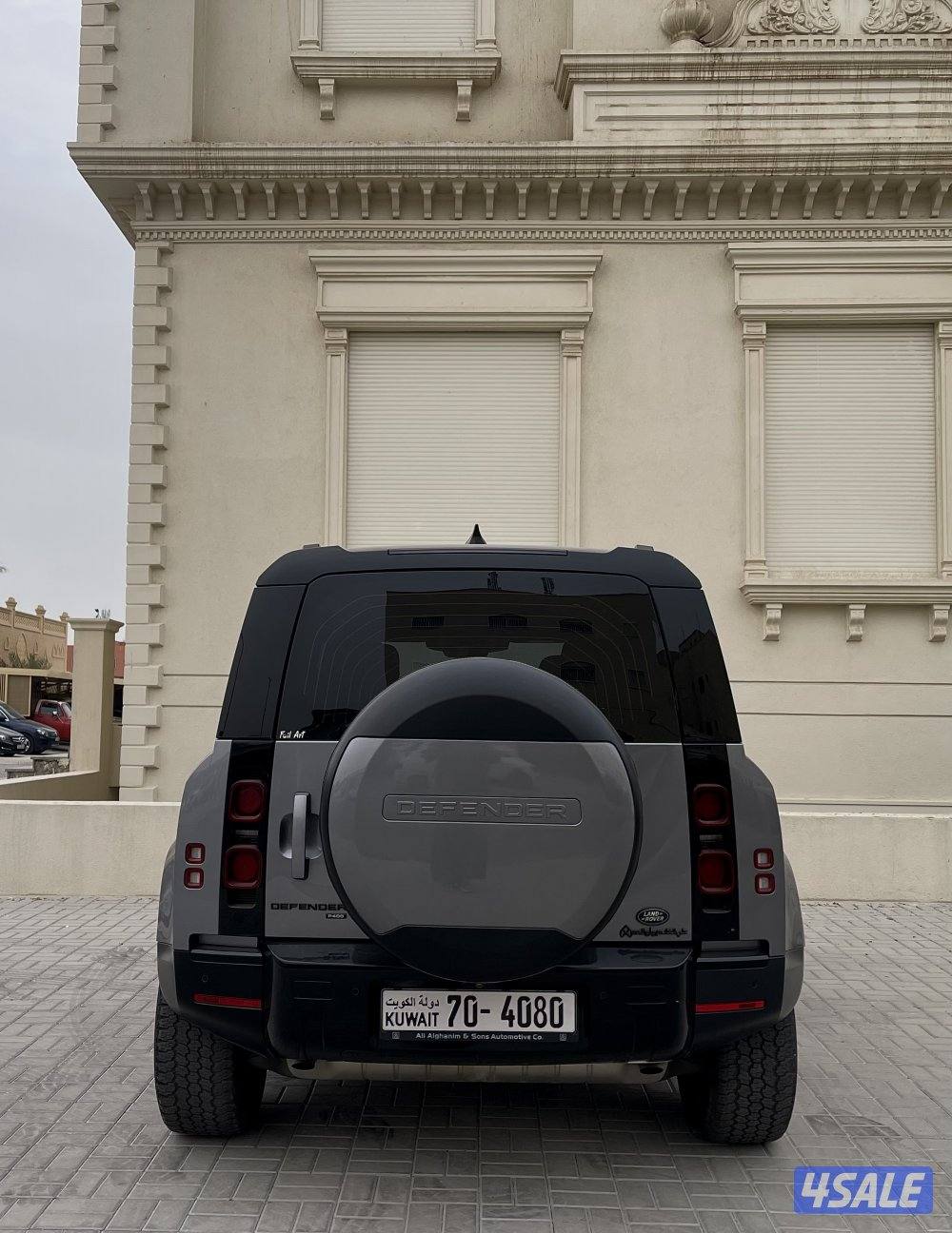 ديفندر 2023 بحاله الوكاله اعلى درجه ٦ سلندر7