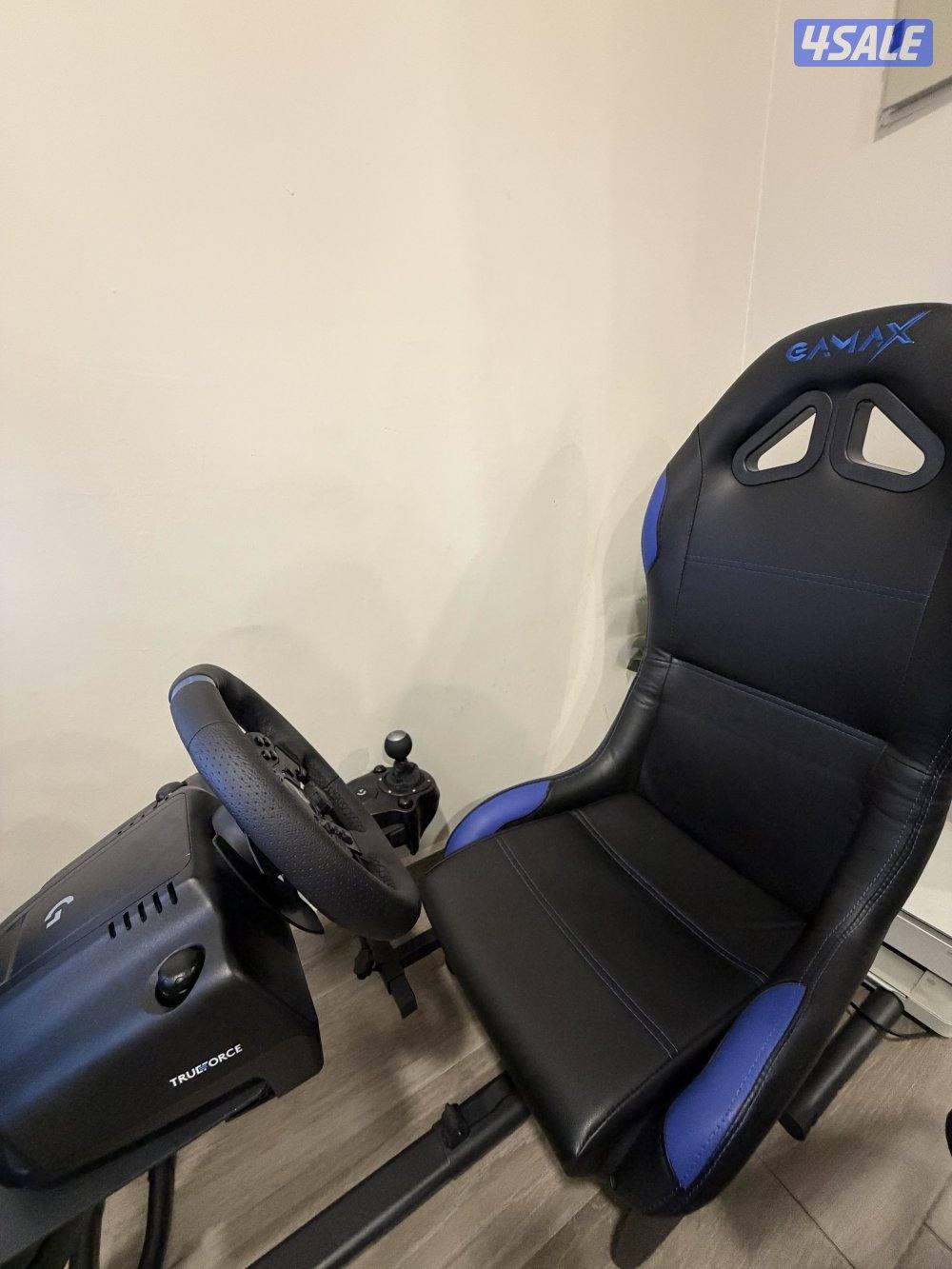 للبيع سكان وقير logitech g923 مع كرسي gamax نظاف جدا استعمال شهرين فقط1