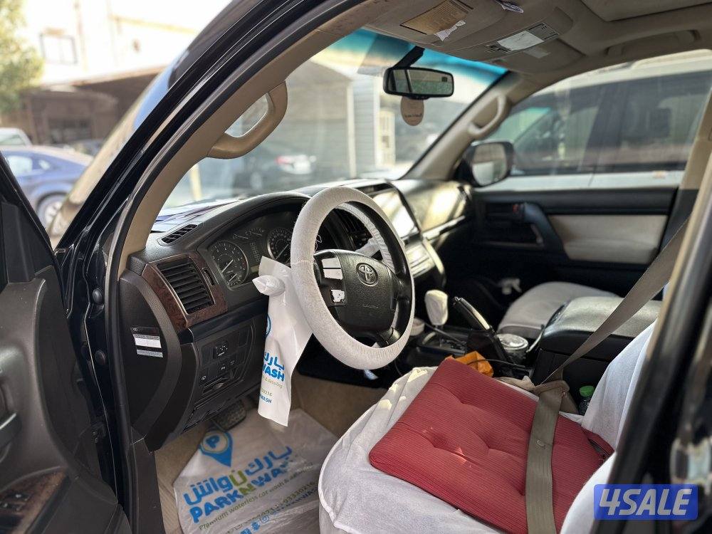 لاندكروزر GX.R3