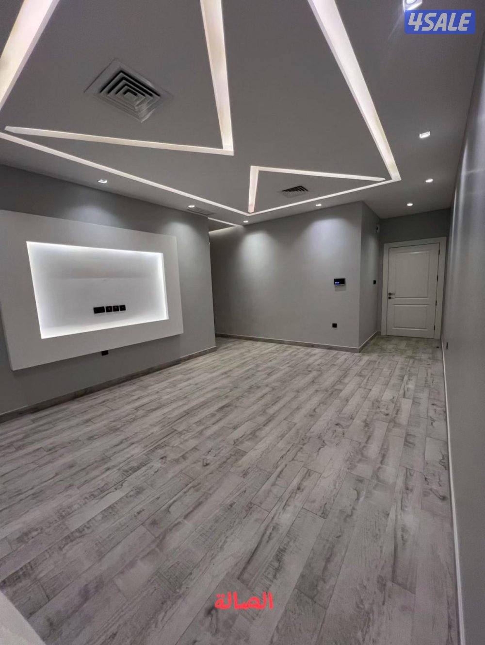 شقه للايجار مميزة ٣غرف واحد غرفه مستر وغرفتين حادم حمامه  شهرين مجانا8