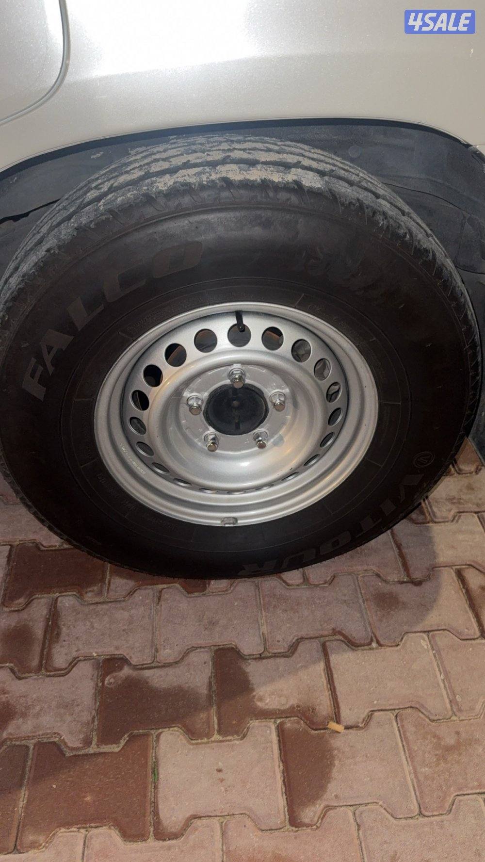 للبيع حجم 172