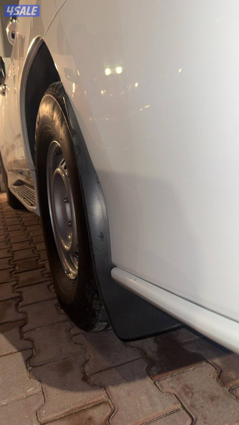 للبيع حجم 173