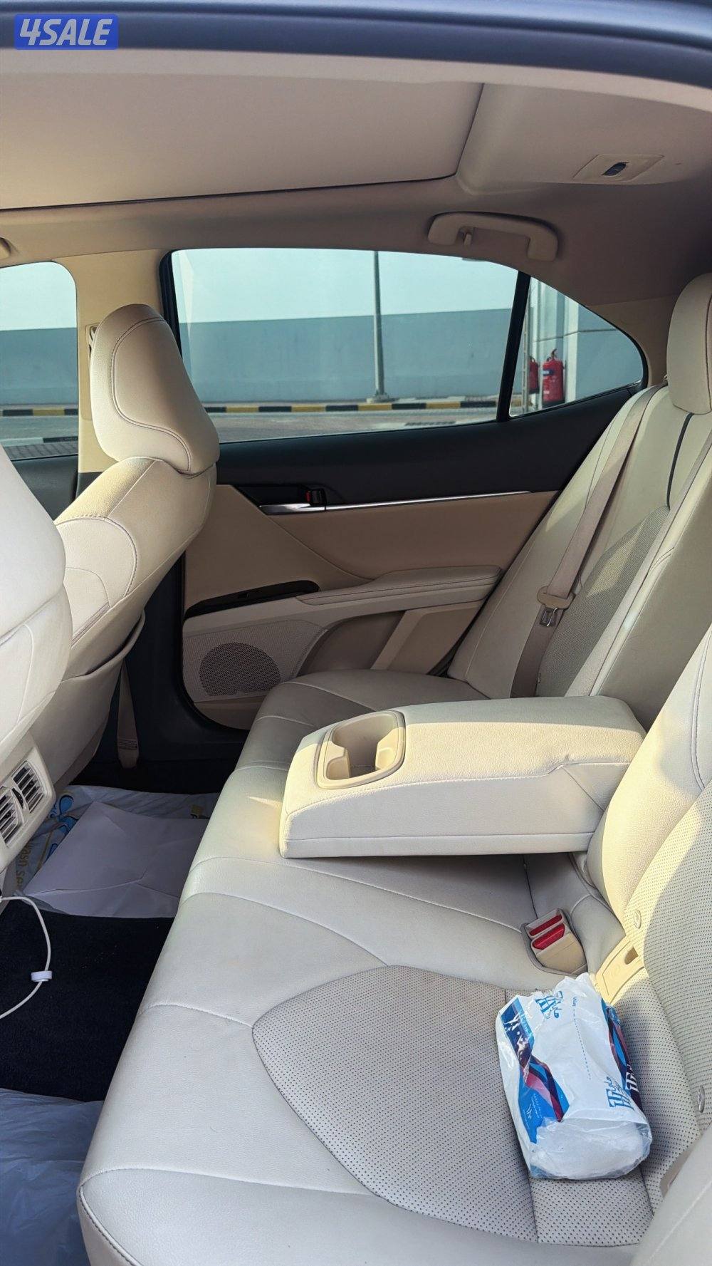 للبيع كامري لمتيد 6 سلندر 20244