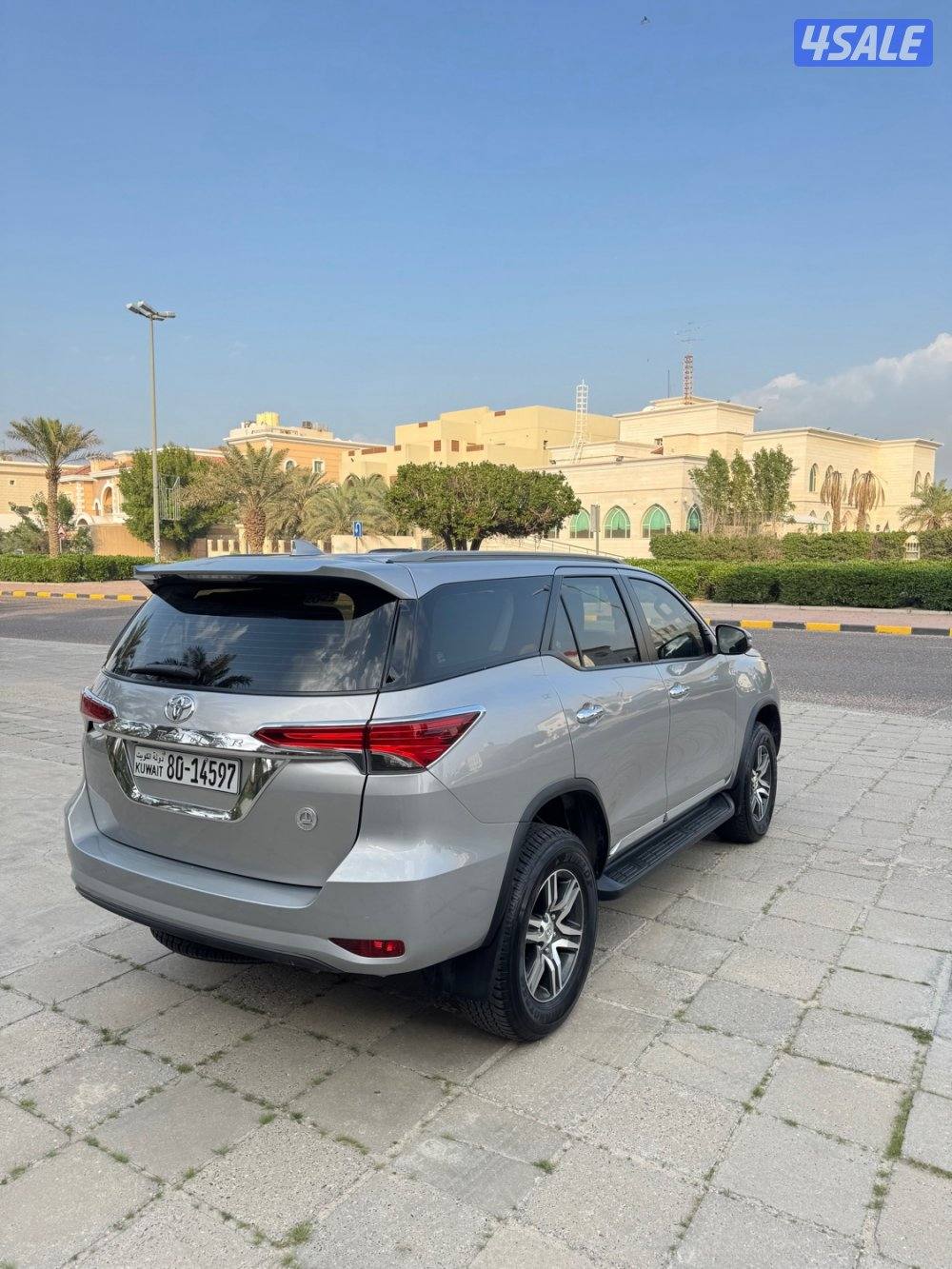 فورتنر المالك الأول دبل قير عداد 82 مديل 20235