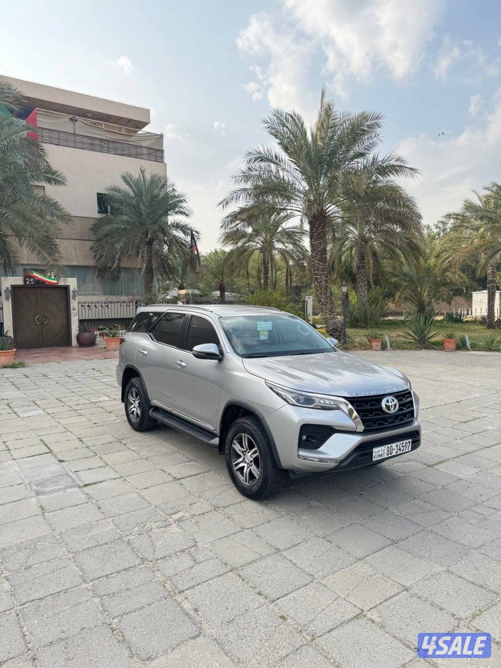 فورتنر المالك الأول دبل قير عداد 82 مديل 202310