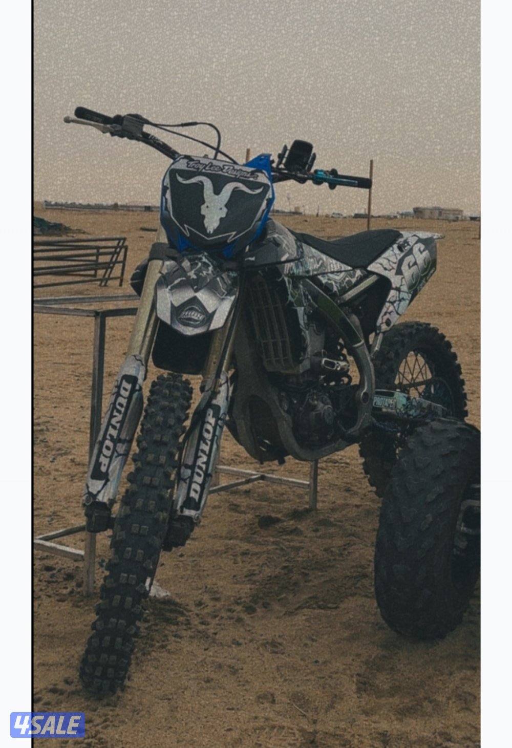 للبيع سيكل YZ450F0