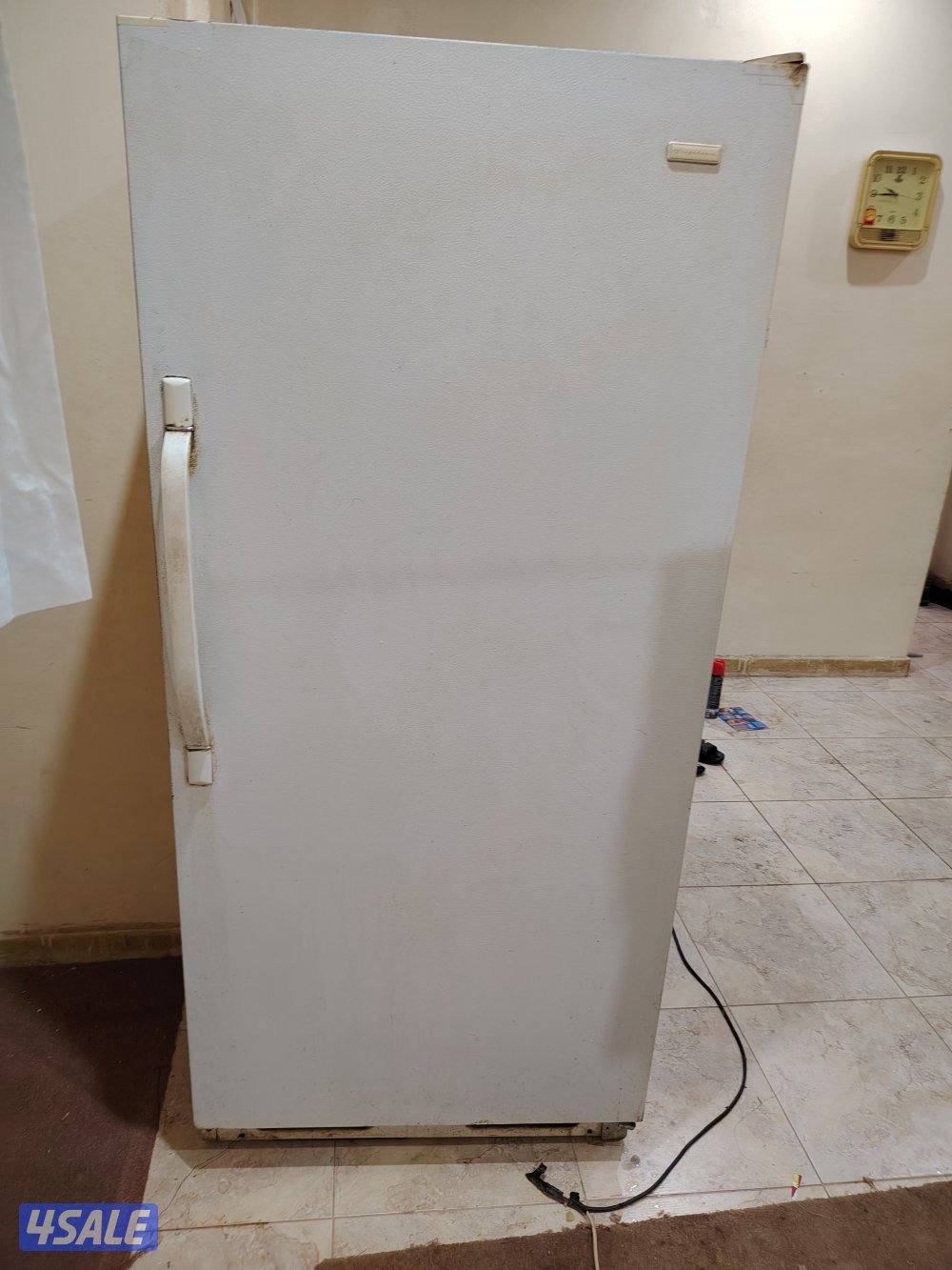 للبيع ثلاجه حط سعرك وشيل0