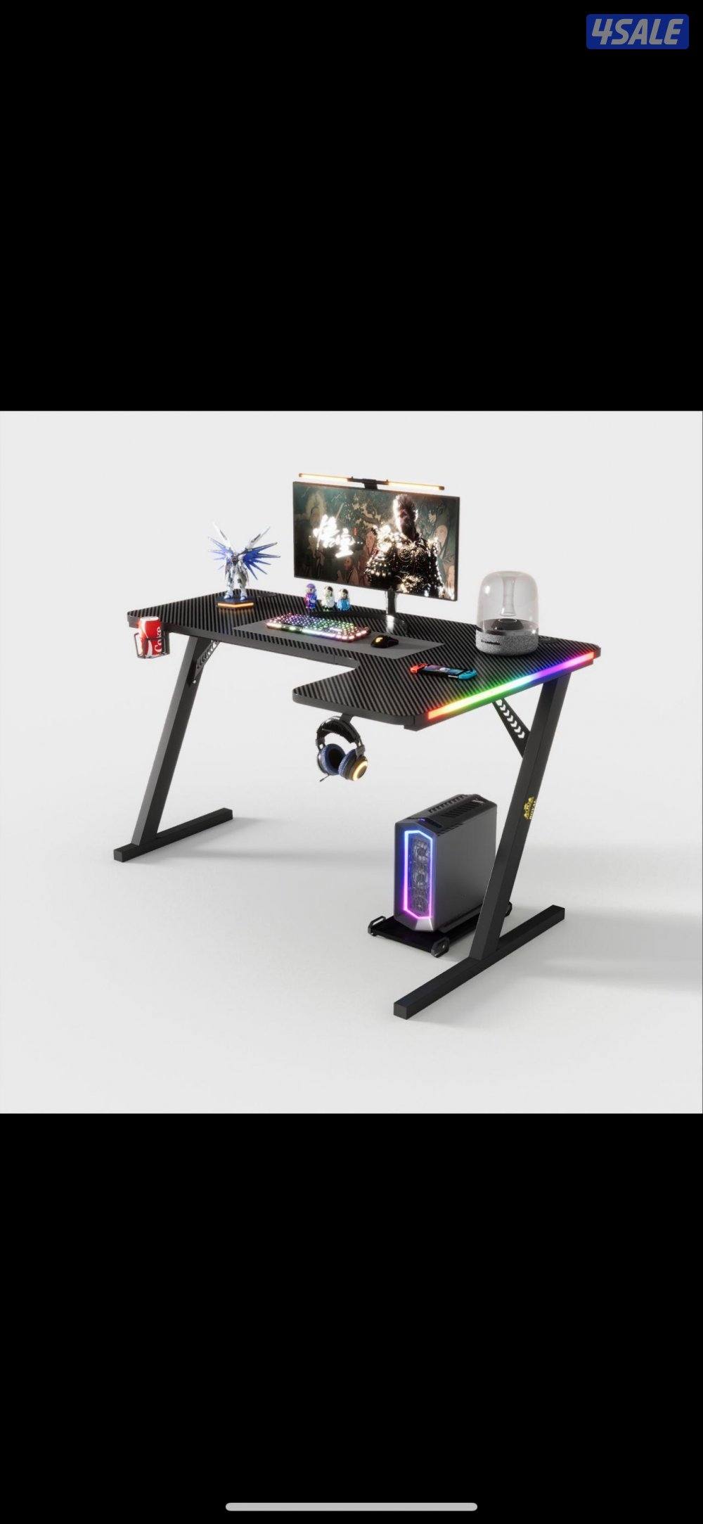 عندك أجهزه بلاستيشن جميع فئاتها قاطها ف الكدب ما تحتاج العالمي يشتري1