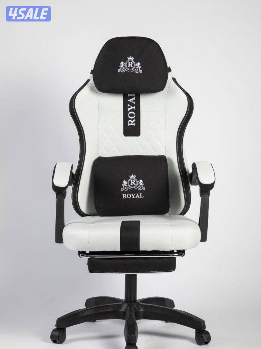 عندك أجهزه بلاستيشن جميع فئاتها قاطها ف الكدب ما تحتاج العالمي يشتري2