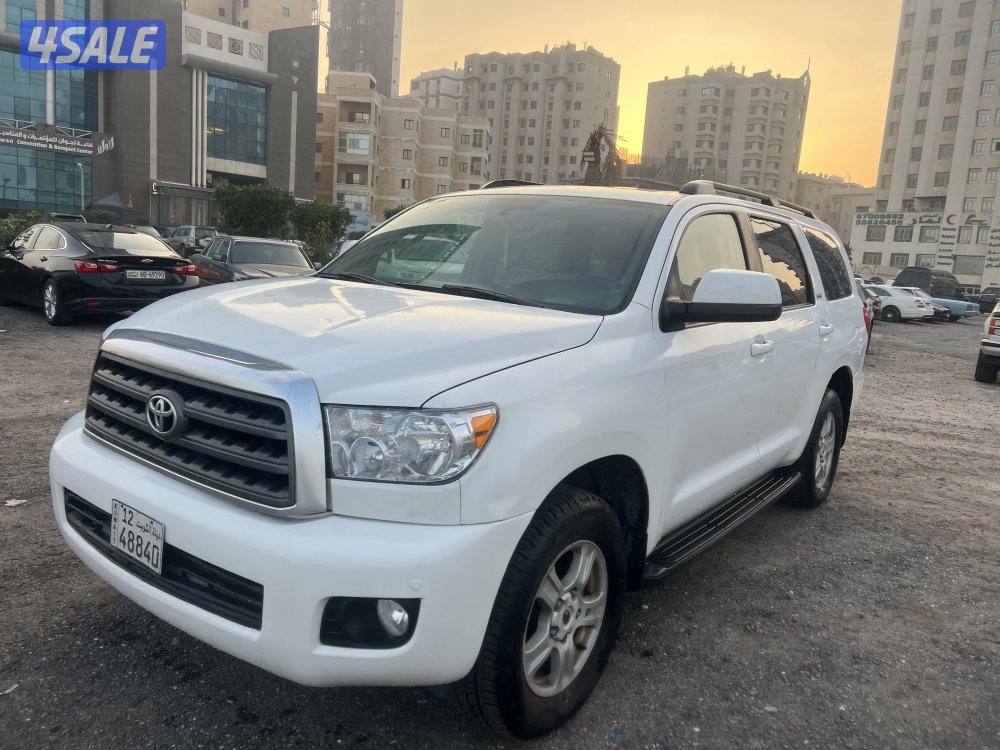 سيكوييا 2013 فتحه تحكمات بحاله ممتازه وشرط الفحص جير مكينه شاصي0