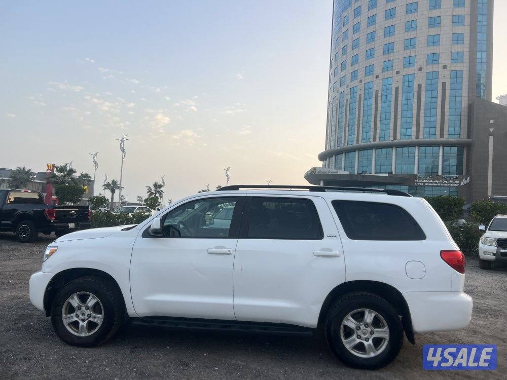 سيكوييا 2013 فتحه تحكمات بحاله ممتازه وشرط الفحص جير مكينه شاصي5