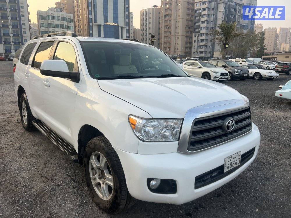 سيكوييا 2013 فتحه تحكمات بحاله ممتازه وشرط الفحص جير مكينه شاصي6