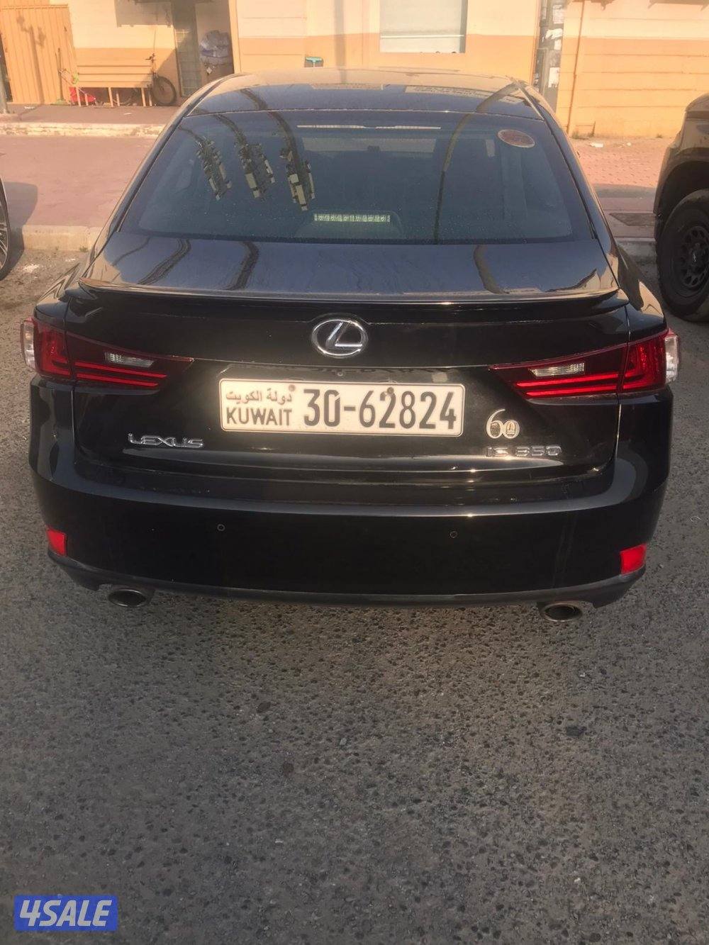 للبيع لكزس is 350 f sport 20154