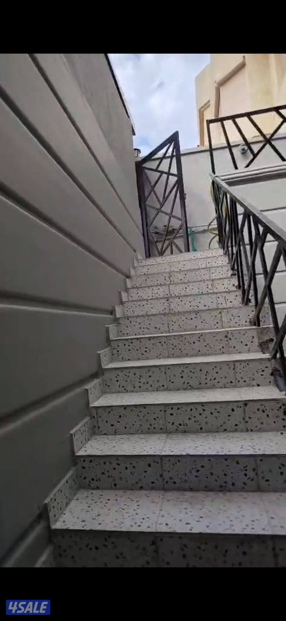 دور مبارك كبير مع حوش ساقط8