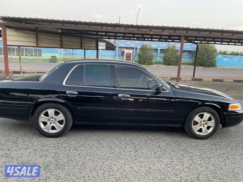 فورد فكتوريا1