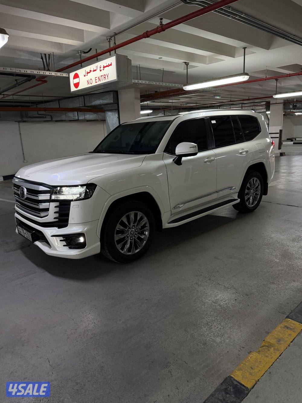 لاند كروزر ايرو اس توين تيربو الفل الدرجة الاولى2