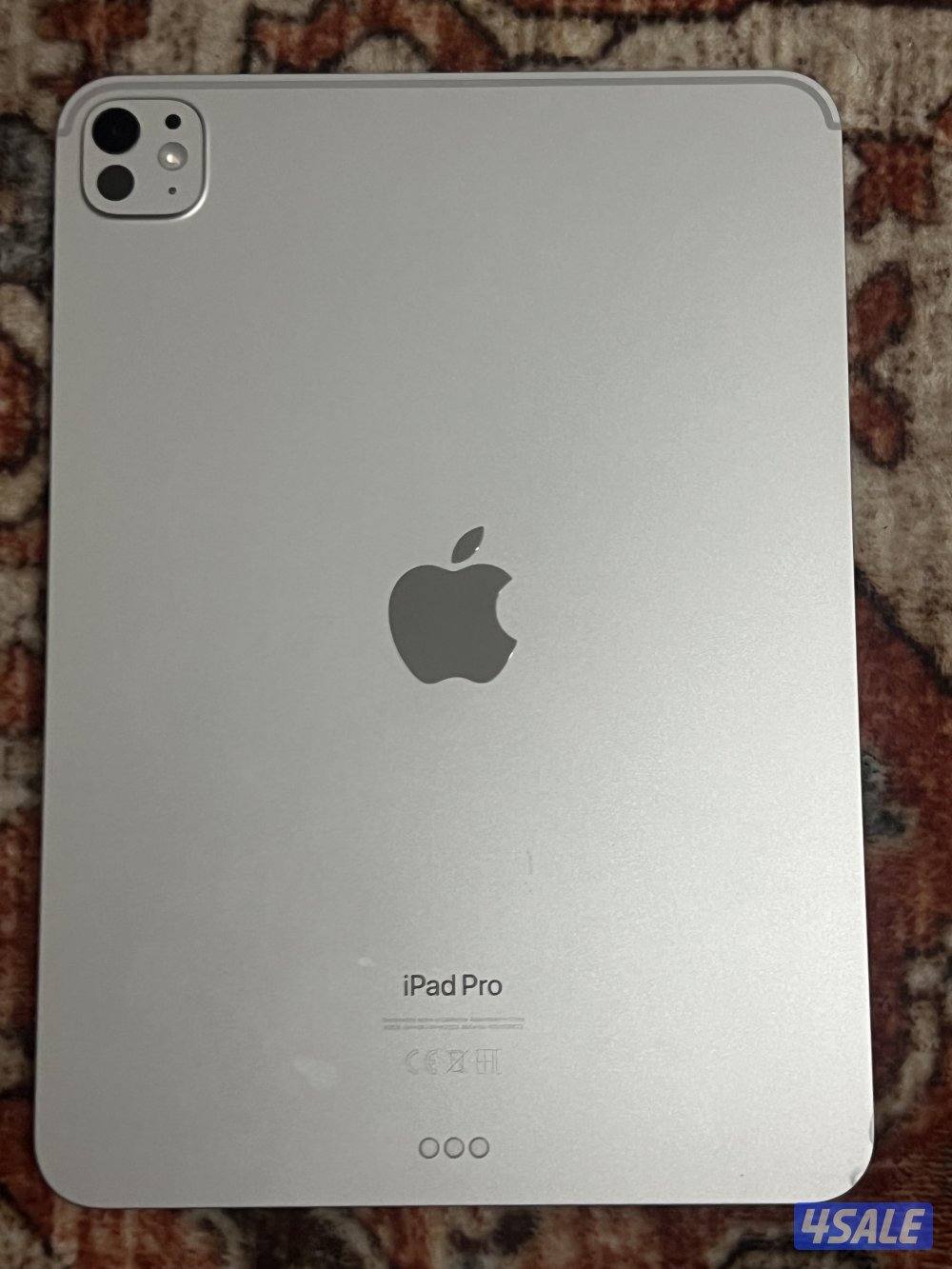 iPad  11 pro  m4  256  battery  91% very clean0