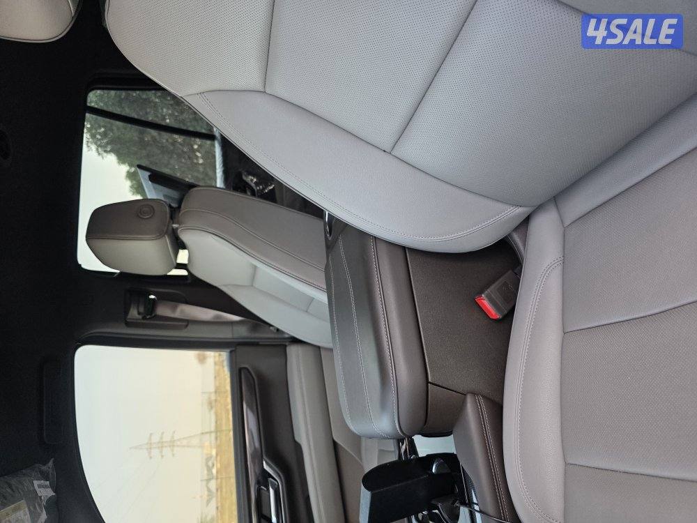 يوكن موديل 2025 وكالة3