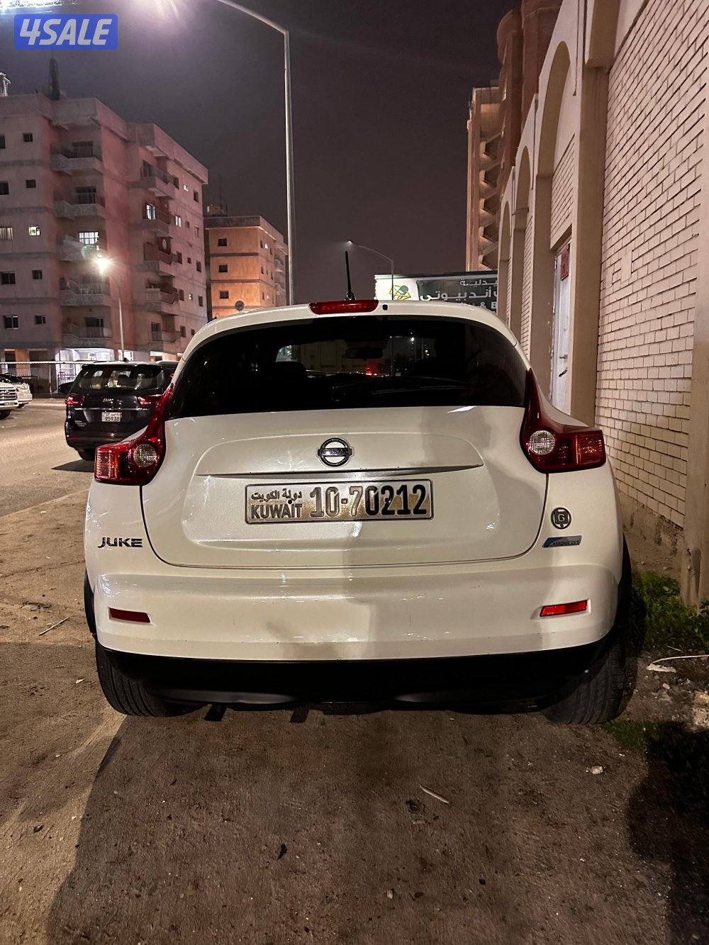 نيسان جوك 2012 صبغ وكاله بالكامل بحاله الوكاله مالك اول من الوكاله4
