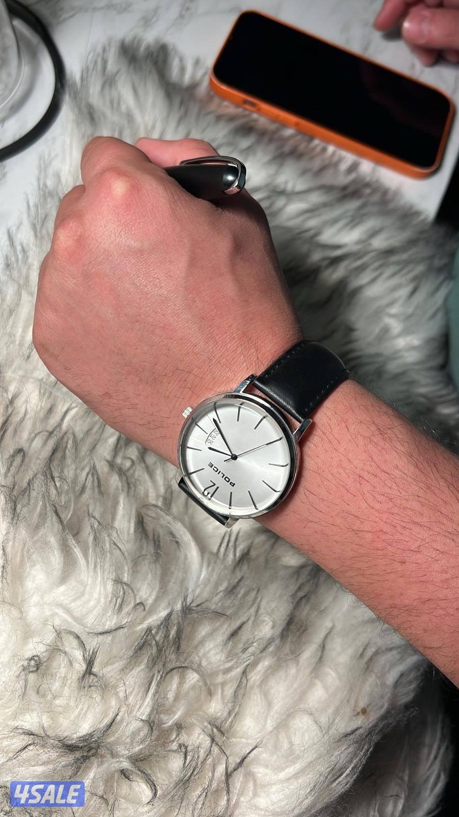 ⭐️للبيع ساعه وقلم police أصلي ⭐️2