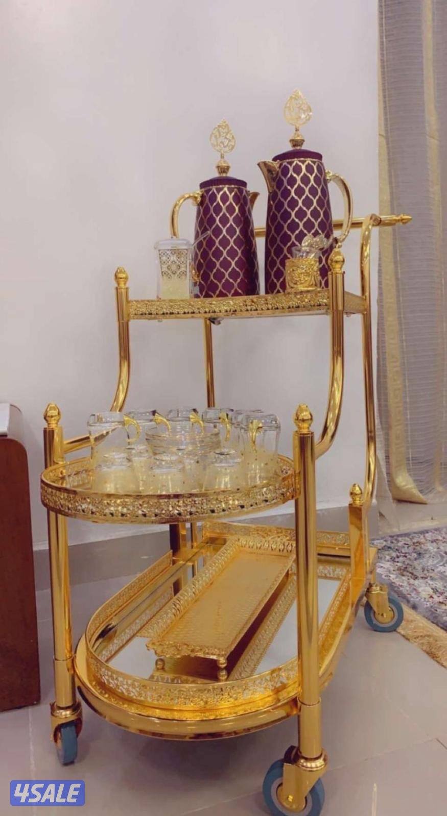 ترولي ضيافة ذهبي فاخر0