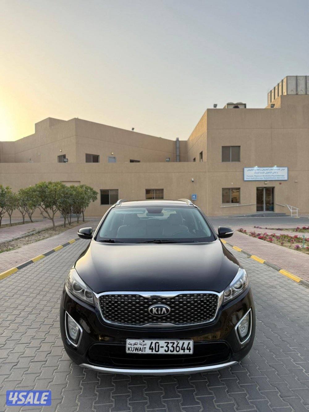للبيع كيا سورينتو 2017 ماشي 180 الف بحالة الوكالة2