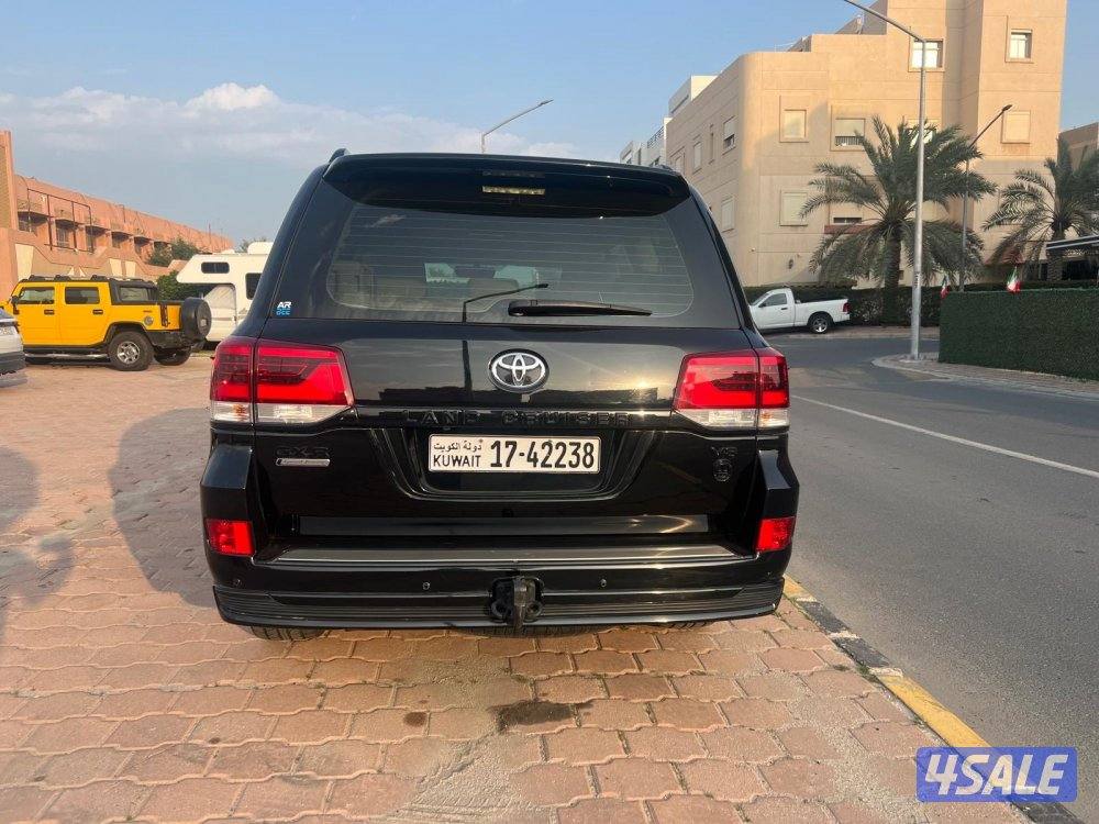 للبيع تويوتا لاندكروزر جراند تورنغ2