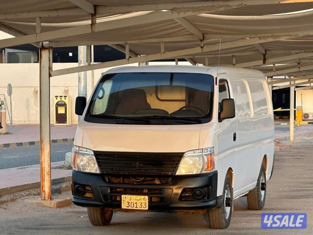 نيسان اورفان مقفل / 20080