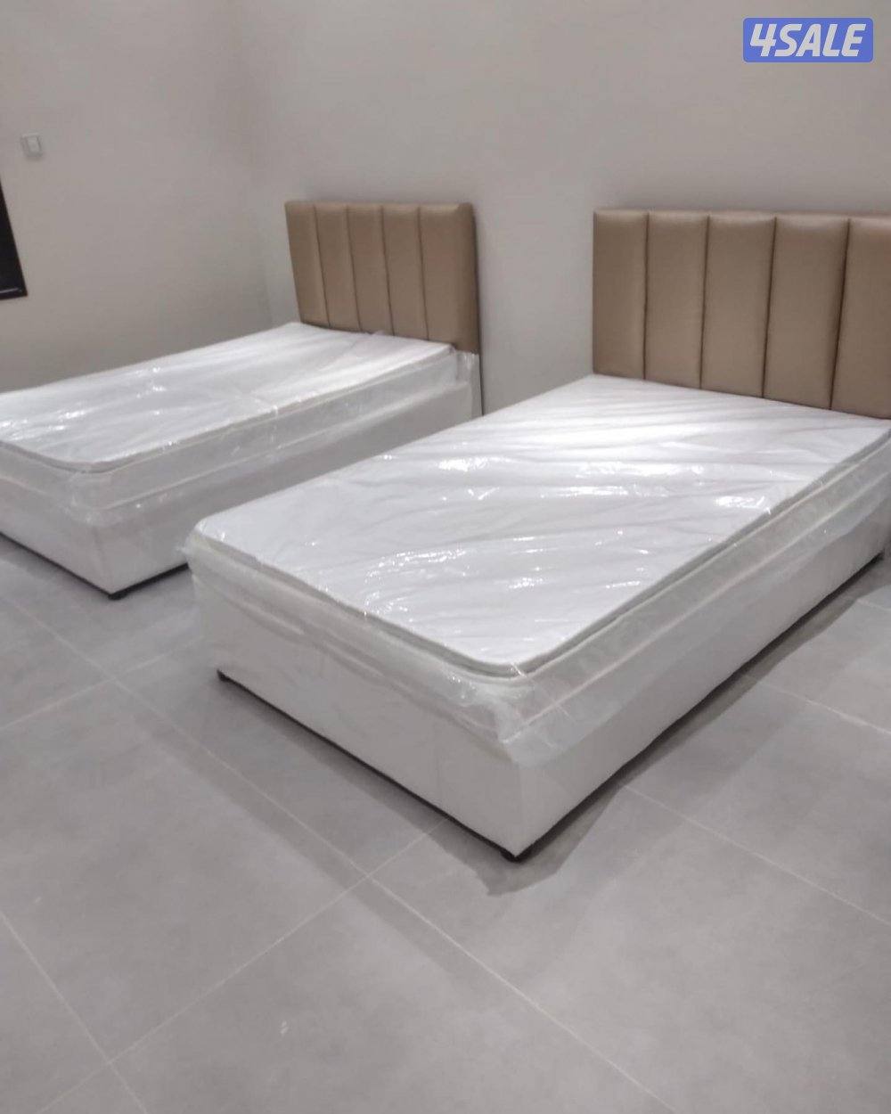 سرير طبيه مع الفرش للبيع11