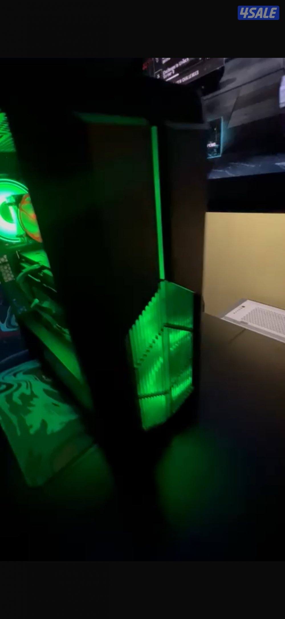 للبيع بي سي 30700