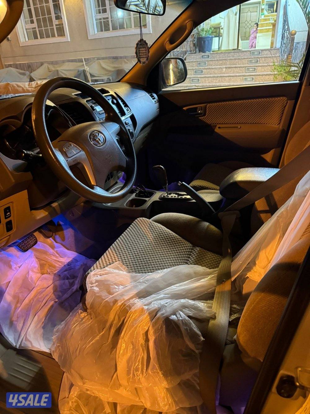 موديل 2012 شرط الفحص ماشي 130 صبغ وكالة سعر : 2800 هاتف :2