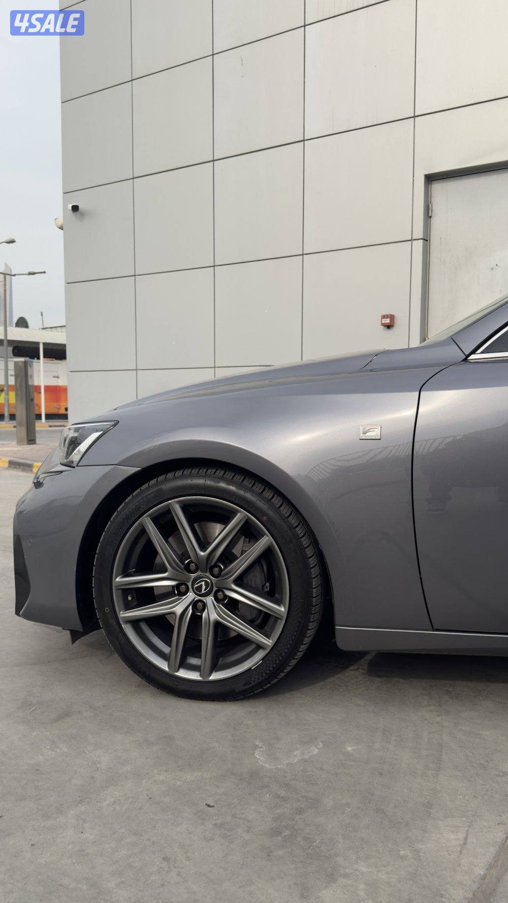 للبيع LEXUIS IS FSPORT بحالة الوكالة6
