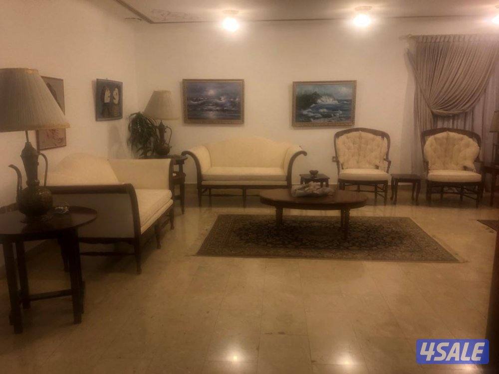 للايجار 5شقق نفس البيت بالمطلاع ويوجد أدوار وقسايم4