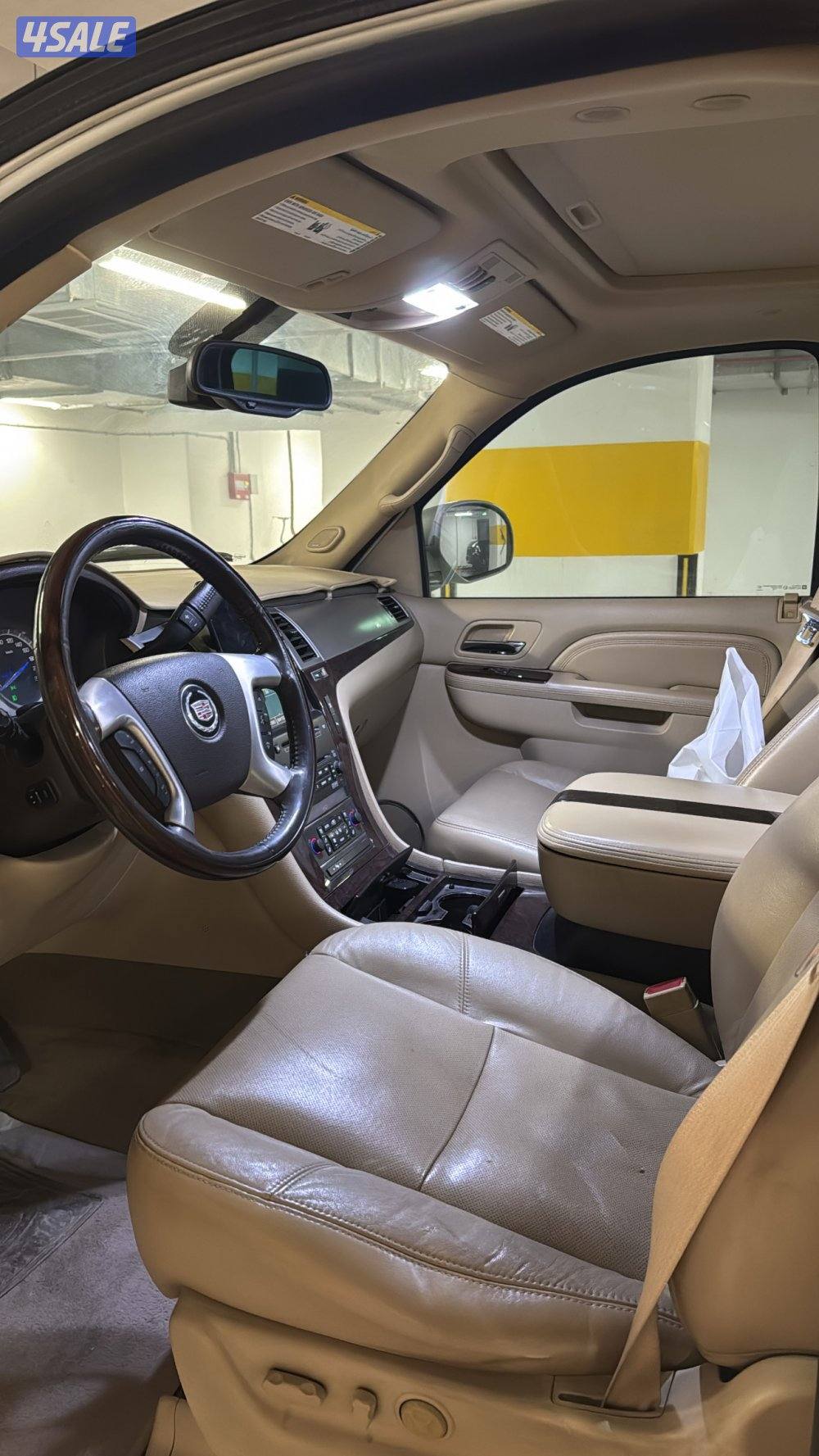 للبيع اسكاليد3