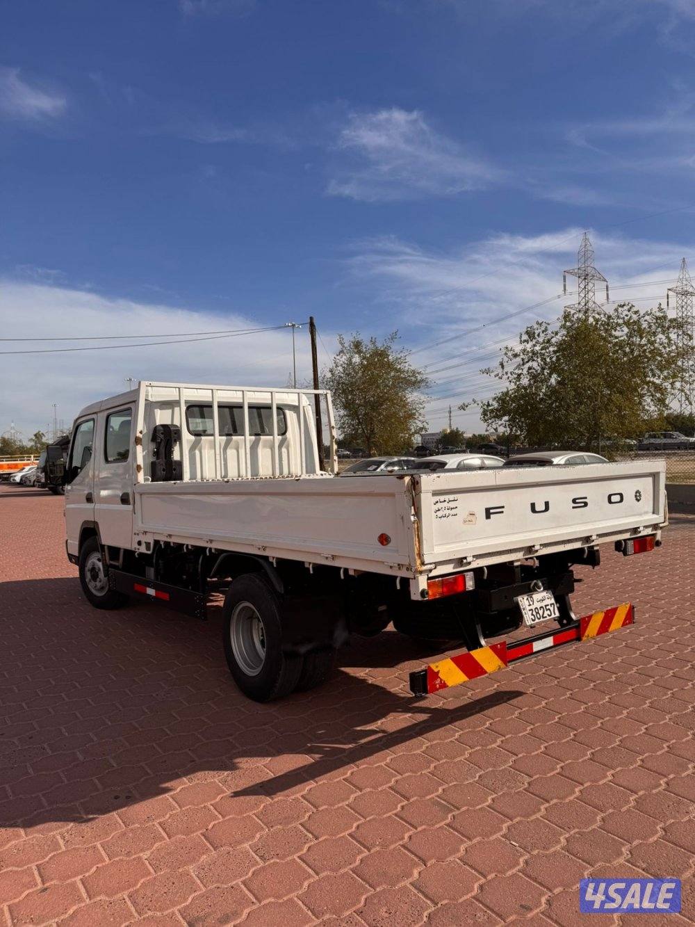 للبيع هاف لوري دبل كبينة موديل 2022 وارد الملا1