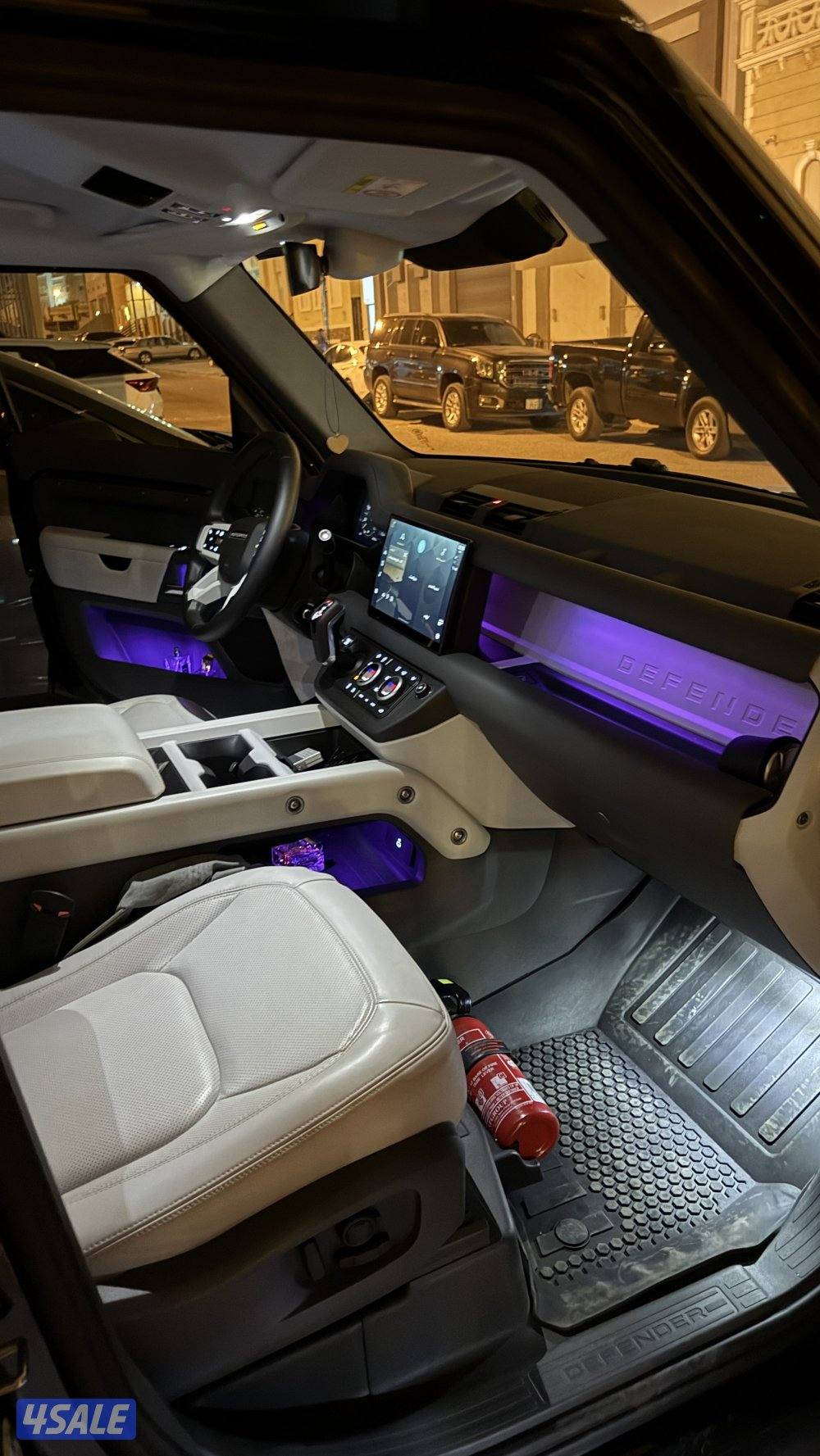 للبيع ‏ Defender 1103