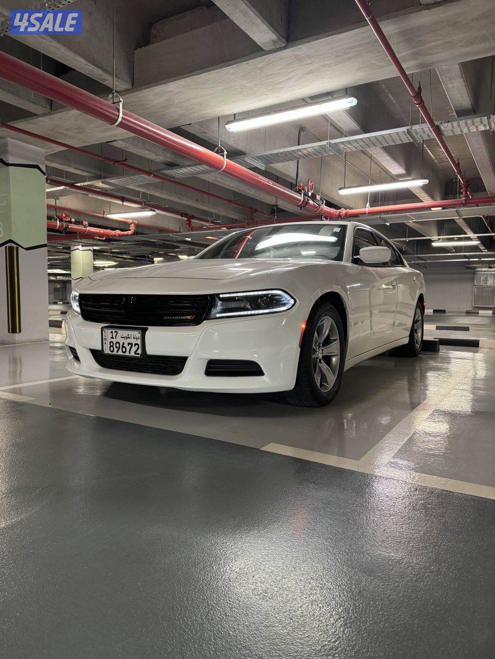 للبيع دوج تشارجر 2020 ماشي 66 الف قمة في النظافه0