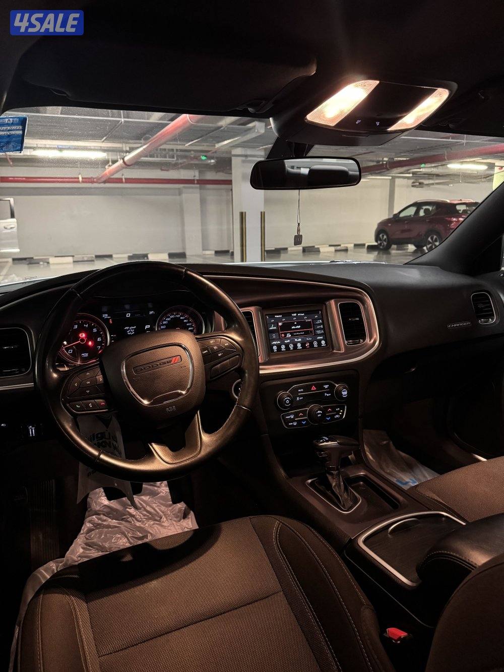 للبيع دوج تشارجر 2020 ماشي 66 الف قمة في النظافه5